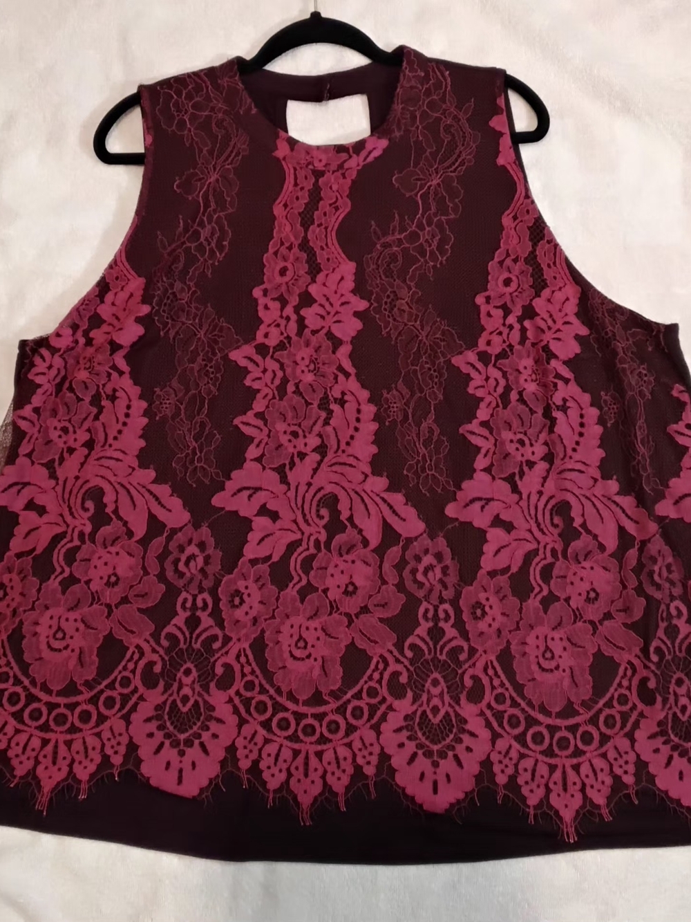 NWT Maurices Women’s Plus 3XL Burgundy/Pink Lace Overlay Sleeveless Blouse